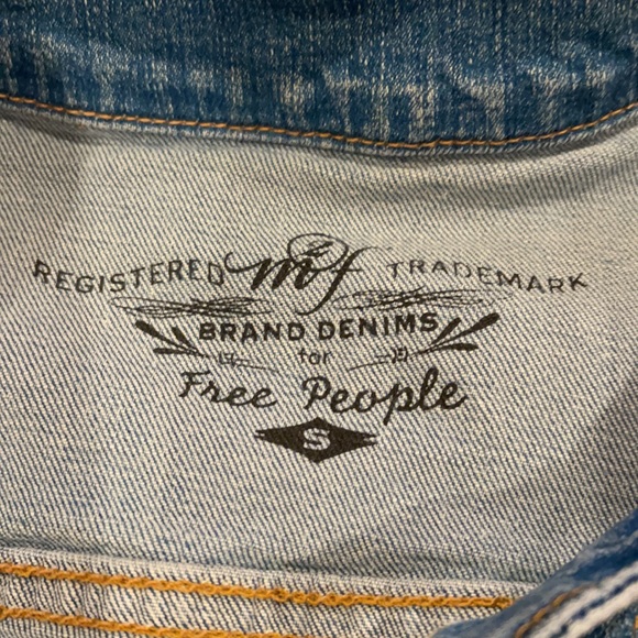 Free People X M2F Coastal Cowgirl Denim Sleeveless Trucket Jacket Frayed -Small - Picture 10 of 12